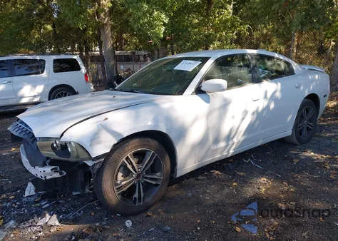 2014 Dodge Charger Sxt z USA, uszkodzony, nr VIN 2C3CDXJG4EH116279